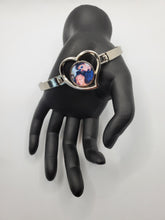 Load image into Gallery viewer, Custom Heart Photo Bracelet
